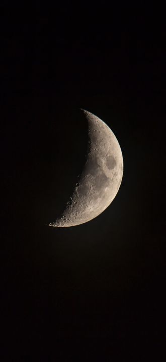 Crescent moon