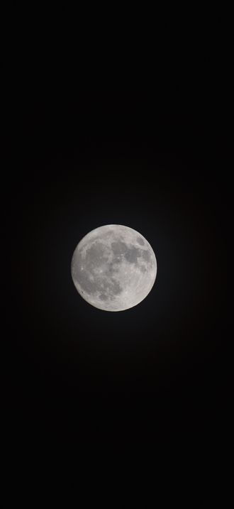 Sun and moon 2 - Full moon in the night sky