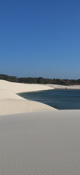 Lagoon in curved sanddunes, wind, Lençóis Maranhenses