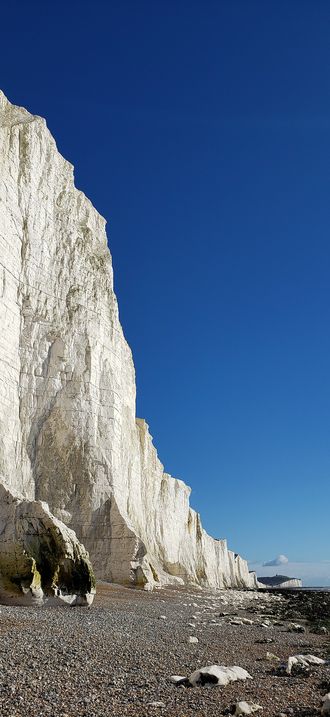 Seven Sisters white cliffs view from bottom