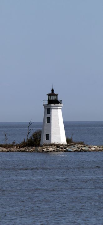 Seaside Park Lighthouse in Bridgeport, Connecticut