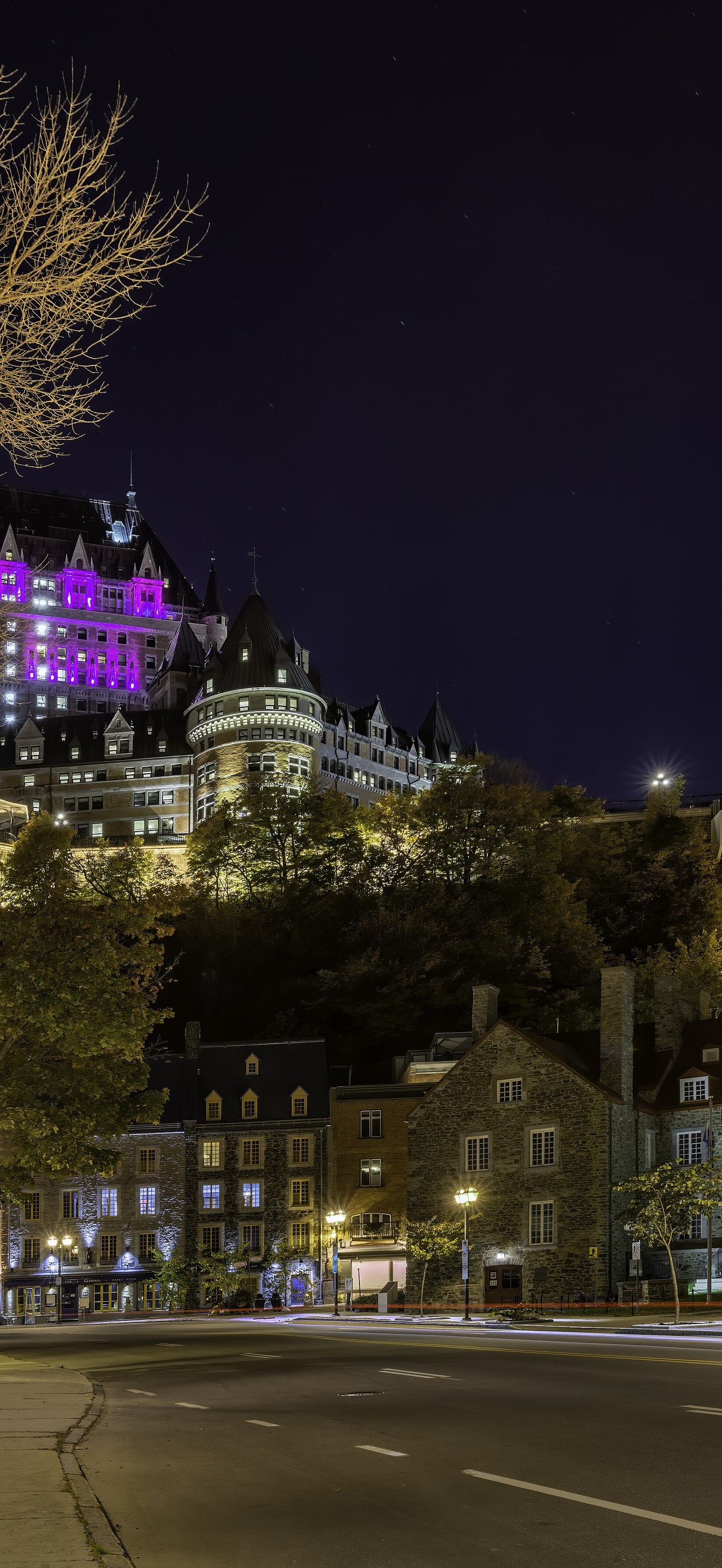 Night view of Boulevard Champlain in Old Quebec