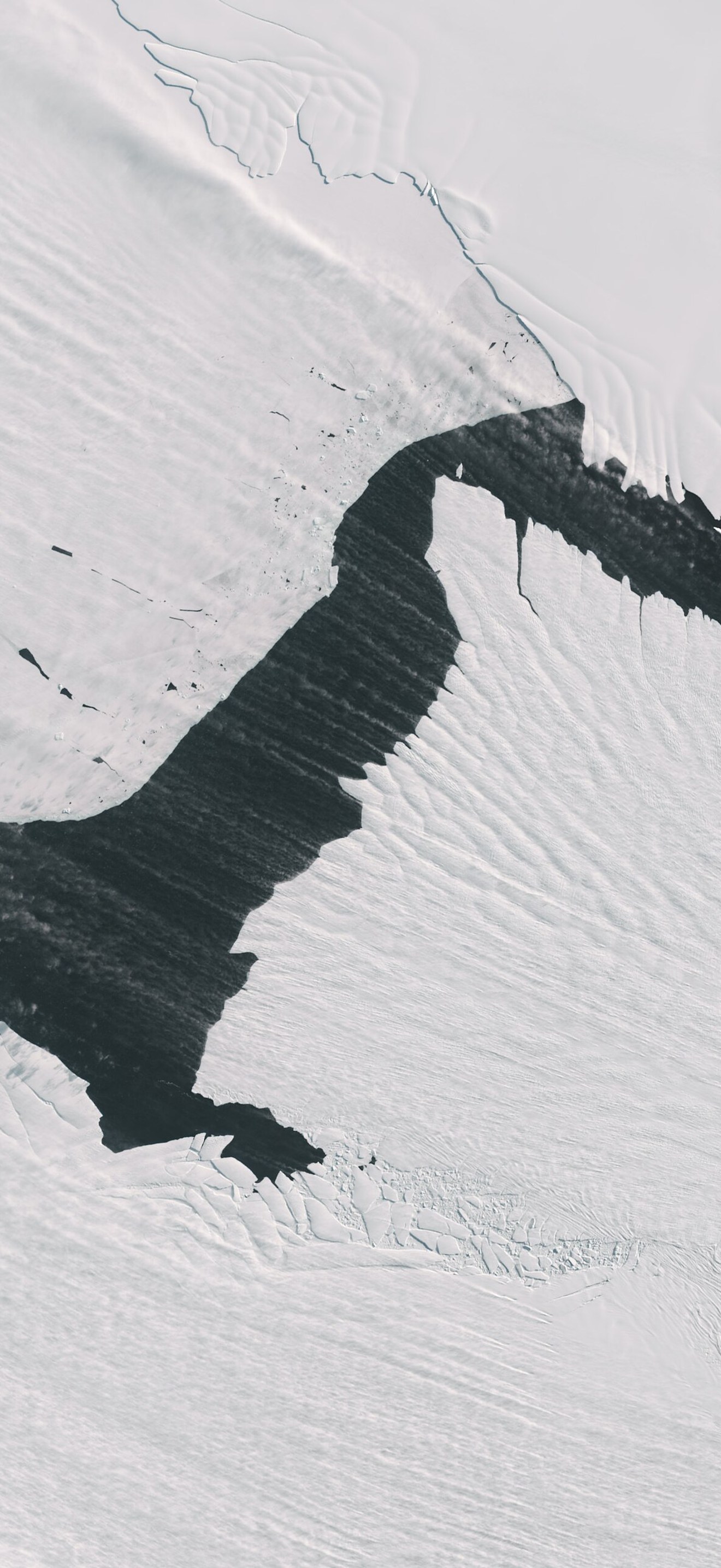 Streaming Snow and “Sea Smoke” (153509 - oli 20241010 lrg)
