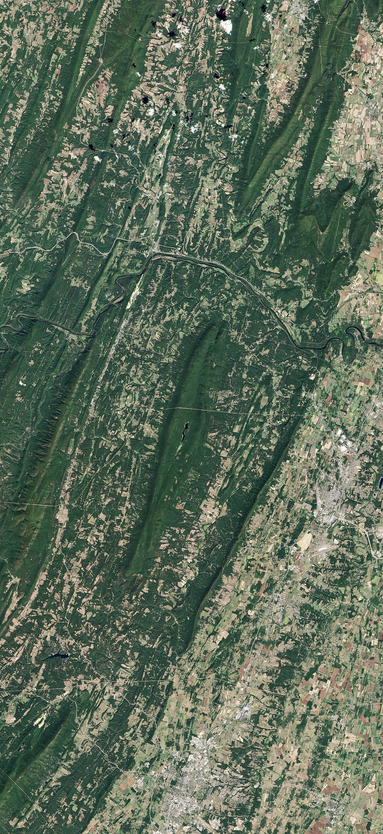 Potomac River with Paw Paw Bends