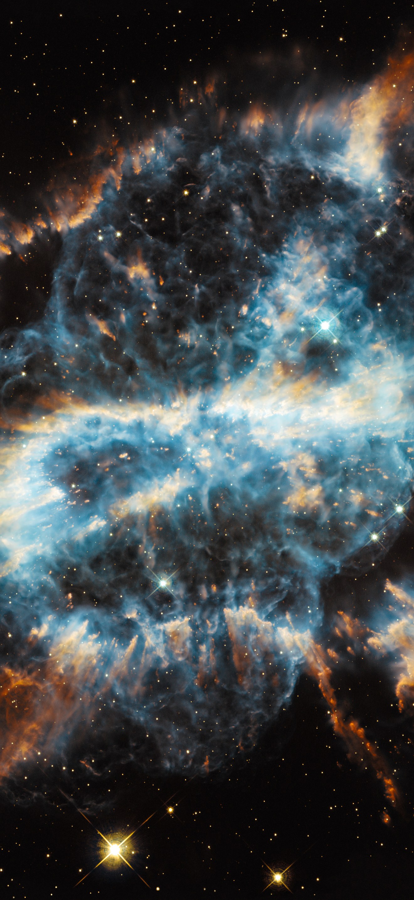 Hubble snaps NGC 5189