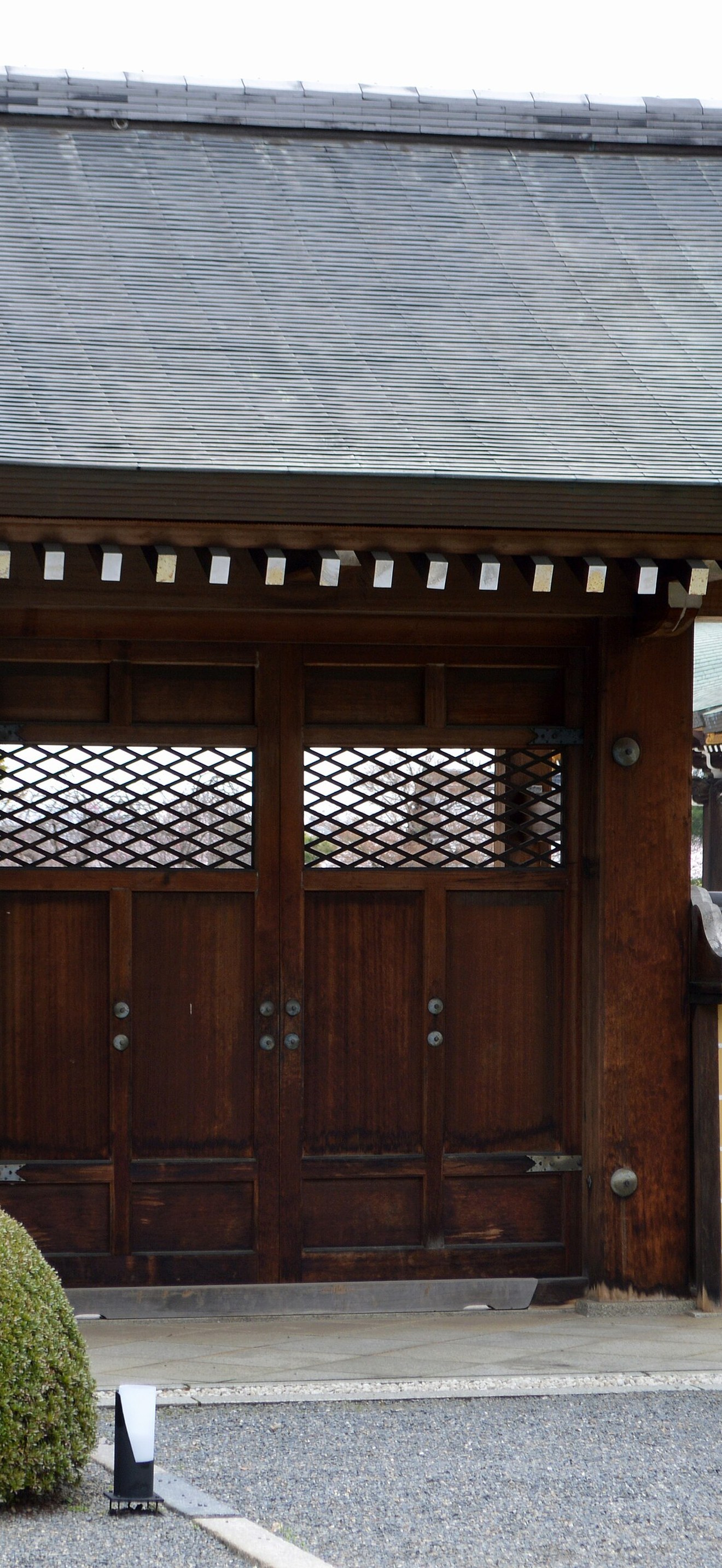 Small gate between two courts, Daikaku-ji, Kyoto, 2016