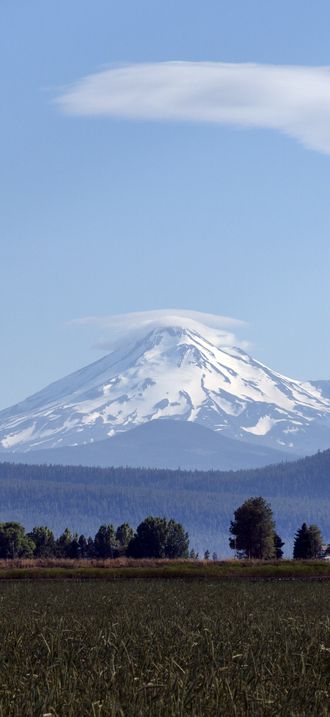 Mount Shasta located at the southern end of the Cascade Range in Siskiyou County, Californ