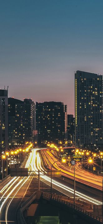 Urban light trails