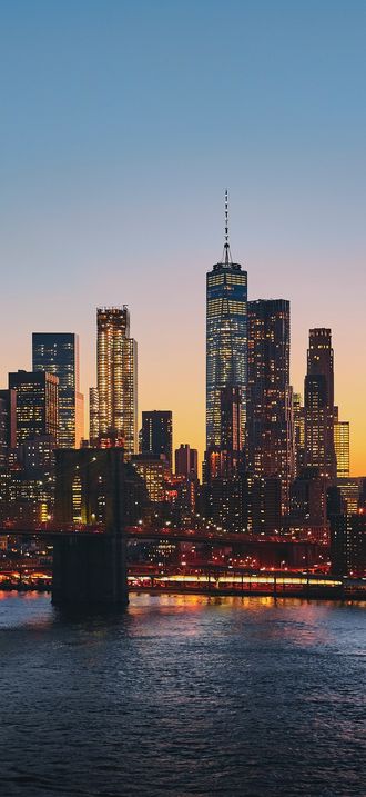 Panorama of Brooklyn bridge and Manhattan