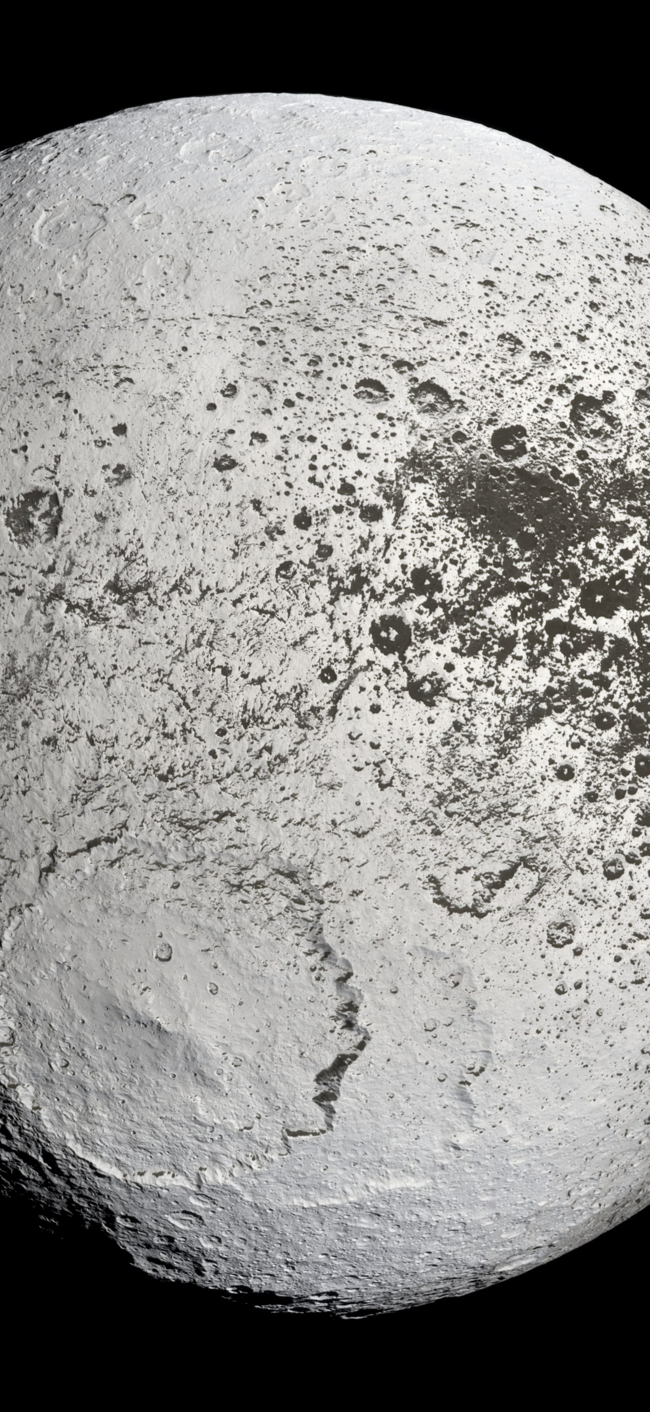 Iapetus as seen by Cassini True Color