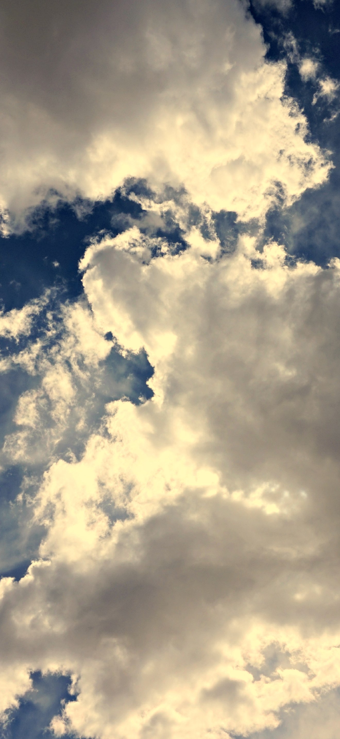 Sun Behind Clouds Canada (Unsplash)