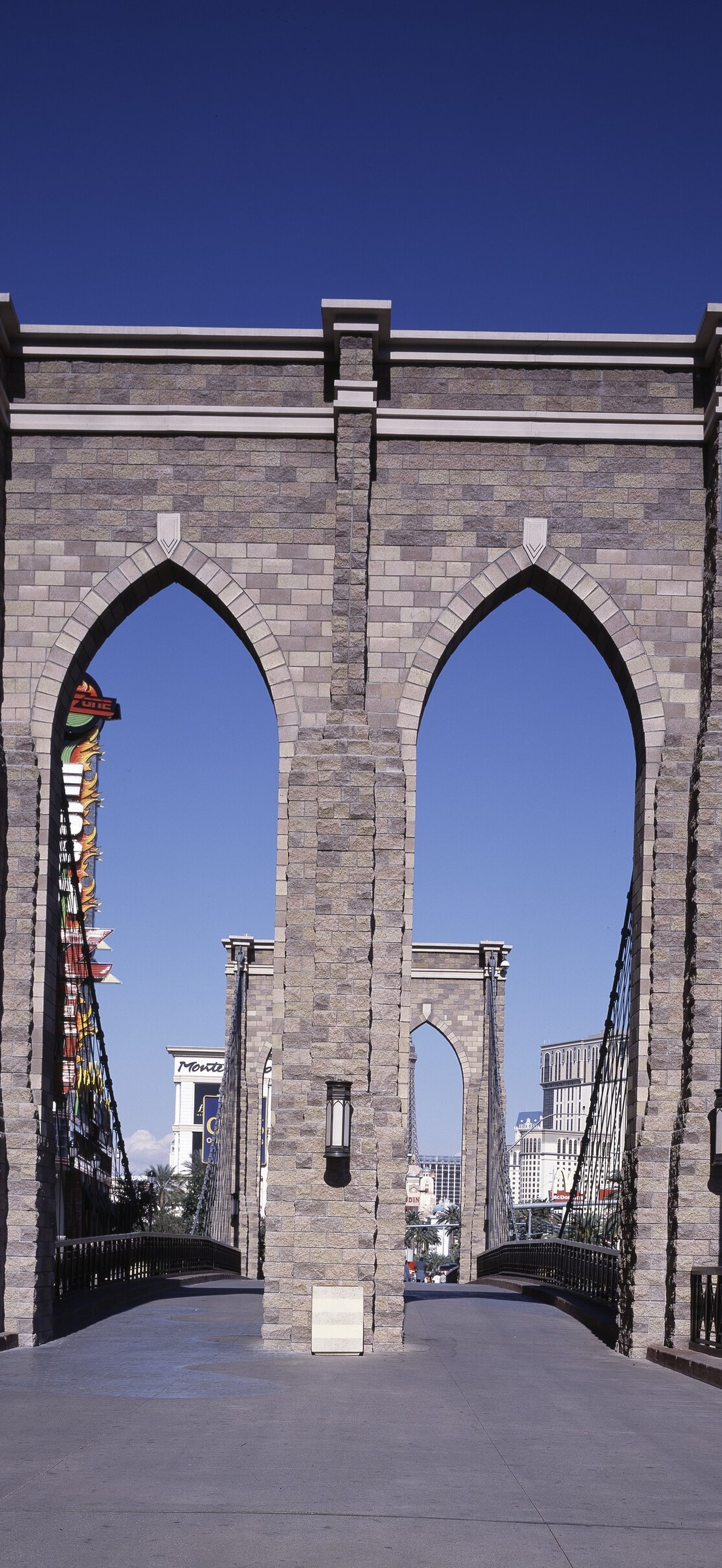Replica of the Brooklyn Bridge, Las Vegas, Nevada