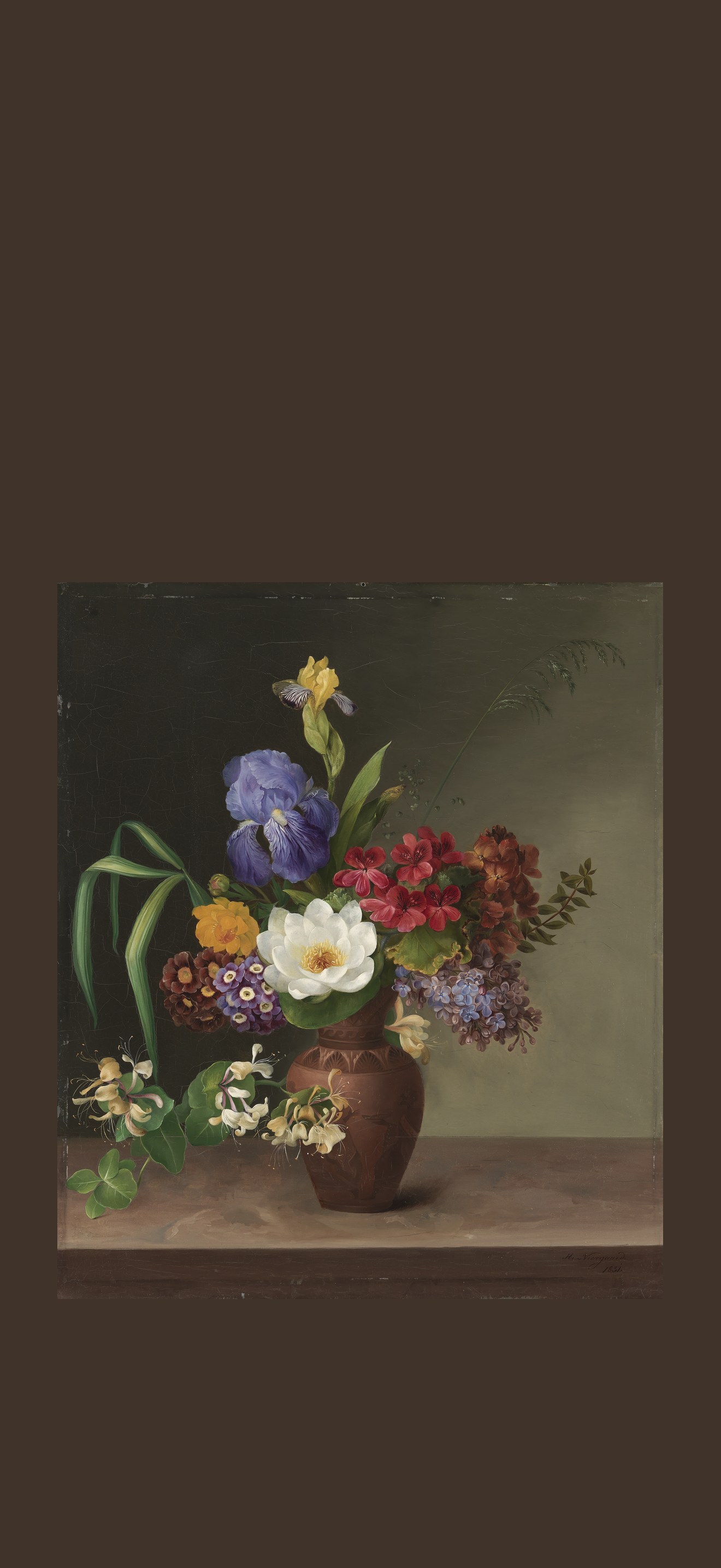 Vase i græsk stil med iris, syren og kaprifolium