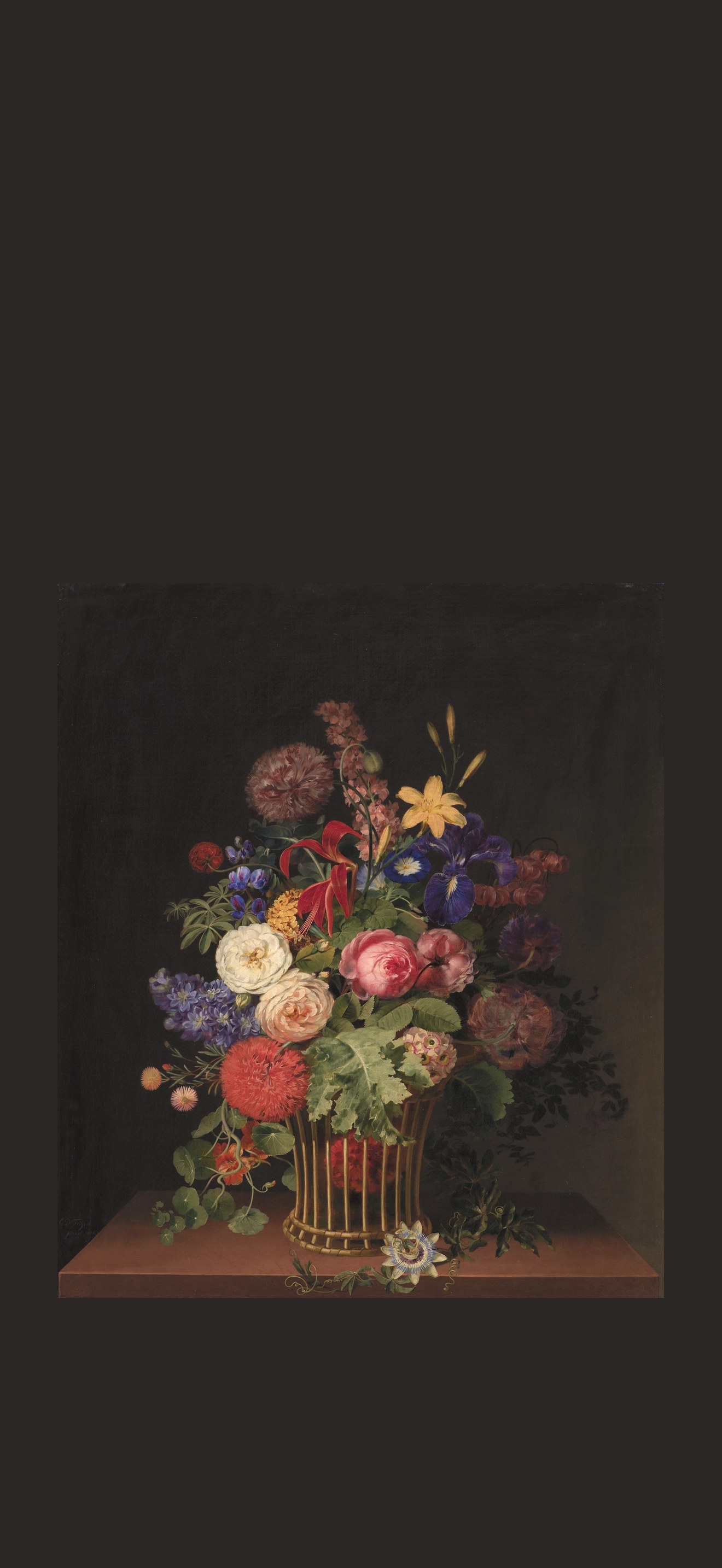 En let rørkurv med blomster