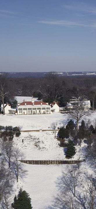 Aerial of snow covering Mount Vernon, Virginia
